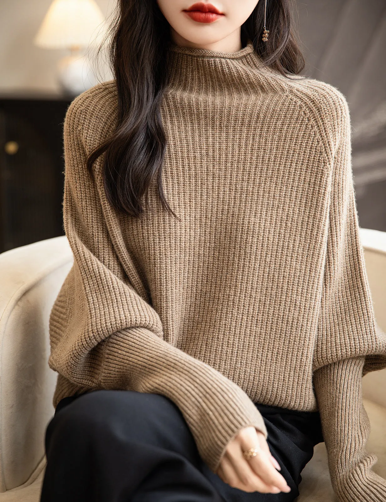 Jasmine Woman Turtleneck Sweater