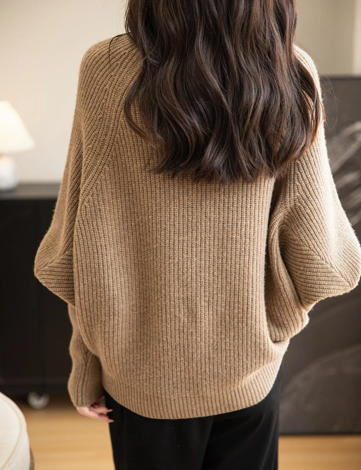 Jasmine Woman Turtleneck Sweater