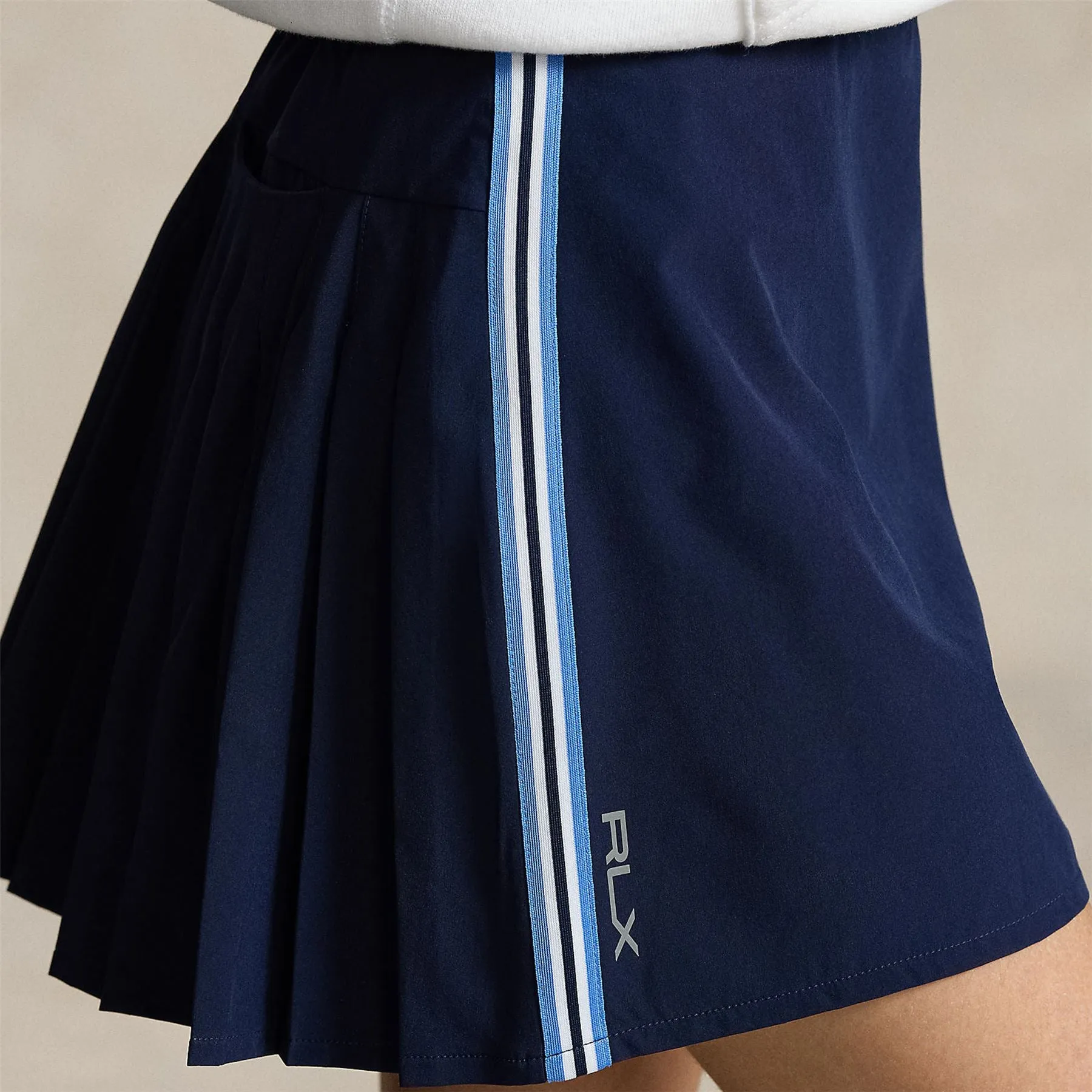 Womens 15"Pleat Back Skort-Refined Navy Multi - SS24